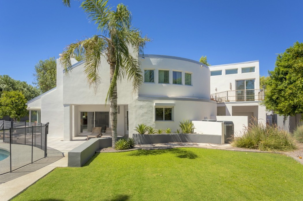 scottsdale modern architecture del barquero mccormick ranch backyard