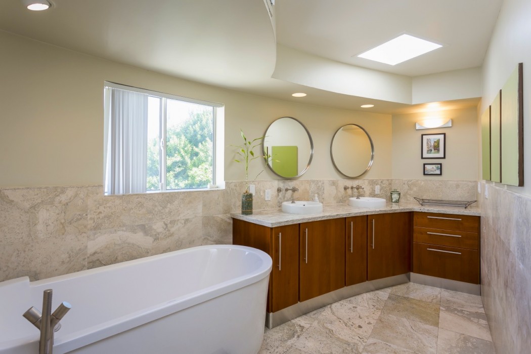 scottsdale modern architecture del barquero mccormick ranch master bathroom