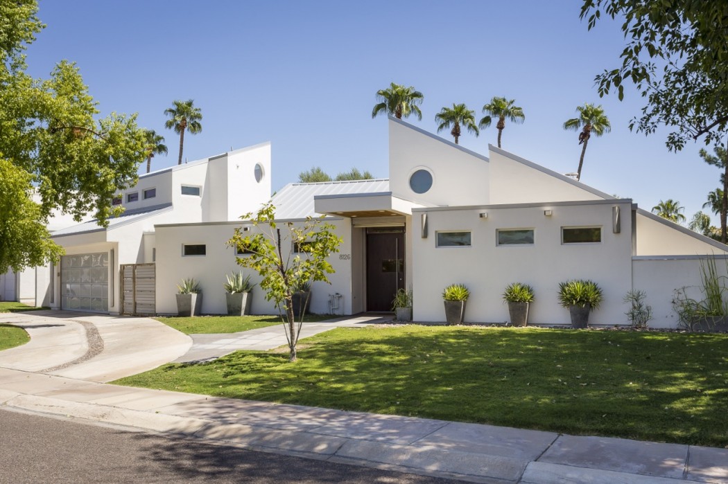 scottsdale modern architecture del barquero mccormick ranch front yard driveway