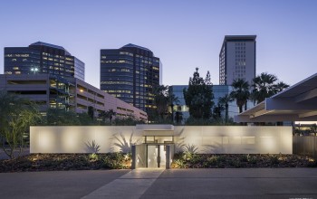 <i>Hello,</i> Midtown